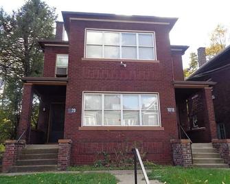 15 minutes from Downtown, PNC Park, 5 minutes from Monroeville - 匹兹堡 - 建筑