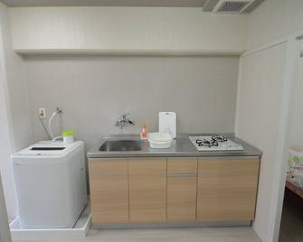 Normal Room Comfort Cube Phoenix Miyazaki / Miyazaki Miyazaki - 宫崎市 - 厨房