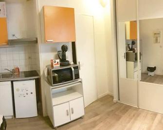 Studio Simplicien Cosy plein centre ville de Poitiers TV Wifi Café - 普瓦捷 - 厨房