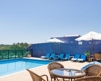 Mediterrane酒店由castelo Itaipava运营 - 阿拉亚尔-杜卡布 - 游泳池