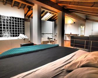 Parizzi Suites & Restaurant - 帕尔马 - 睡房