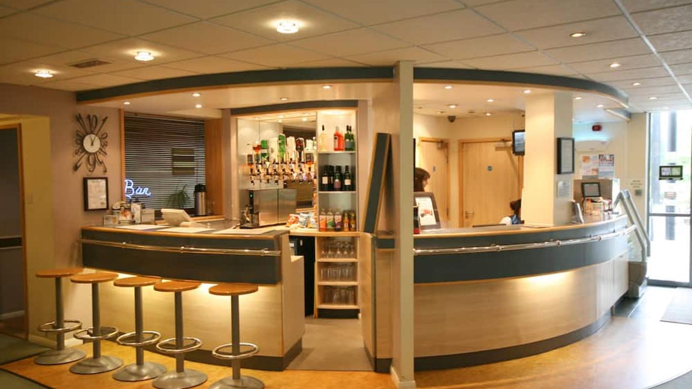 达宁顿堡 A50 温德姆戴斯酒店