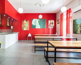 紅巢青年旅舍 - 巴伦西亚 - 餐馆