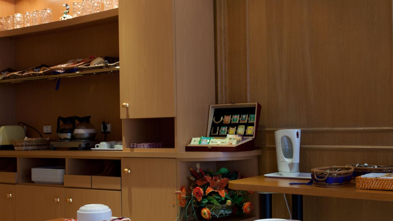 库斯莫特尔酒店