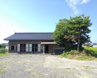 Tomosanchi Guest House in Farm Village - Hostel - 安昙野市 - 建筑