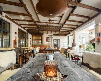 Hotel Edelweiss Berchtesgaden Superior - 贝希特斯加登 - 餐馆