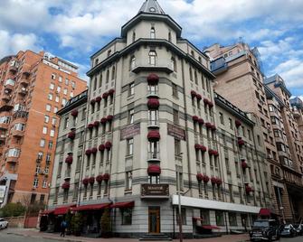 参议员胜利广场酒店式公寓 - 基辅 - 建筑