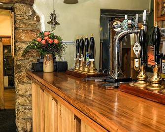 The Blue Bell Inn - 斯基普顿 - 酒吧