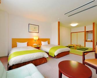 Hotel Familio Minakami - 水上町 - 睡房