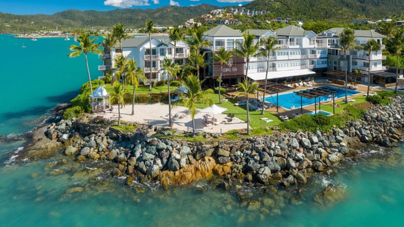 圣灵群岛珊瑚海度假酒店