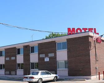 Kirkfield Motor Hotel & Club 3D - 温尼伯 - 建筑