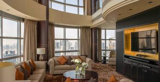 卓美亚阿联酋中心酒店 - 迪拜 - 客厅