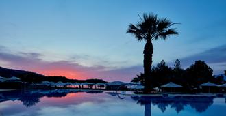 坎蒂亚田园风光公园酒店 - 圣尼古拉斯(克里特岛) - 游泳池