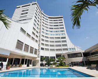 国际娱乐场酒店 - 库库塔 - 建筑