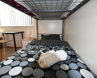 Hostel Style Shared Room - 达利城 - 睡房