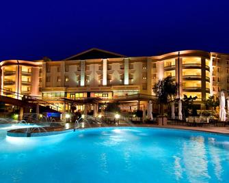 大天堂 Spa 酒店 - 圣乔瓦尼·罗通多 - 游泳池
