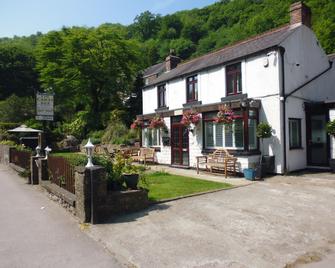 The Cables - Matlock Bath - 建筑